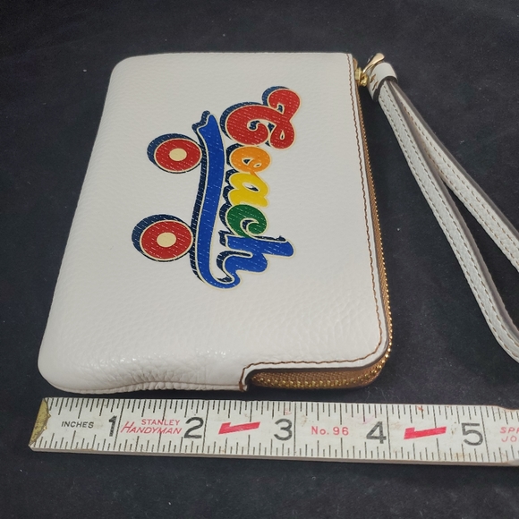 NWT Coach Rainbow Roller Skate Wristlet - Picture 8 of 8